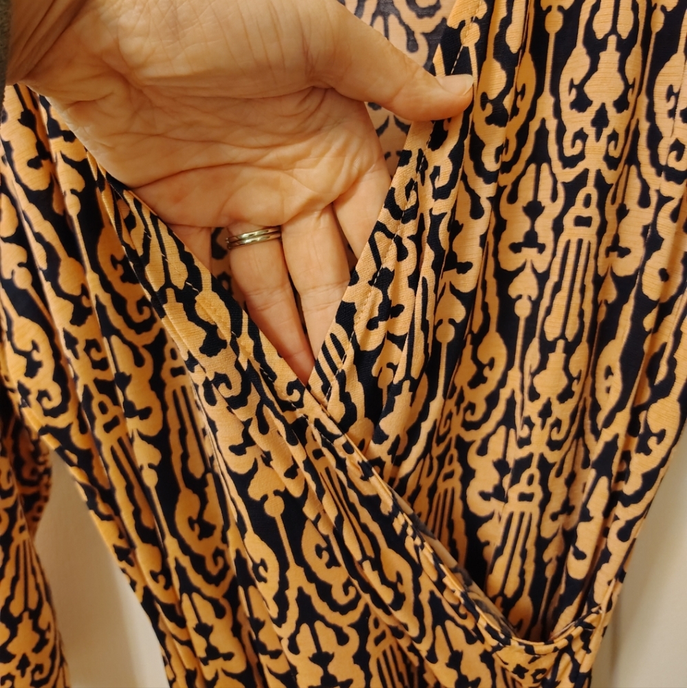 41 Hawthorne faux wrap dress - Picture 8 of 11